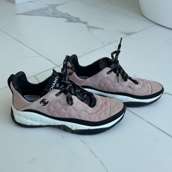Chanel sneakers - Picture 1 of 9